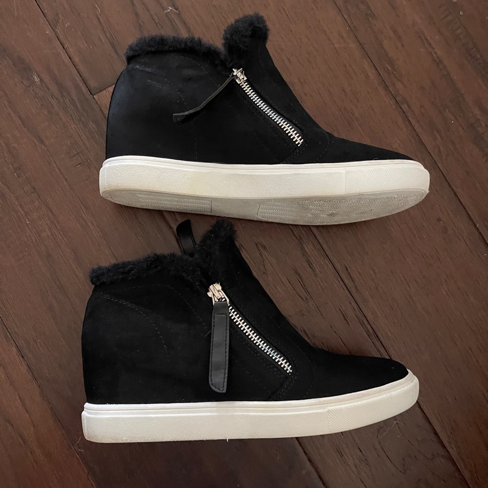 Madden Girl black suede wedge fur lined sneaker